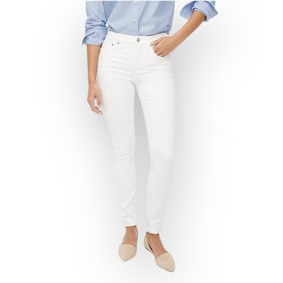 J. Crew Mid-Rise Skinny Jeans in Signature Stretch White Size 29 - Picture 1 of 12